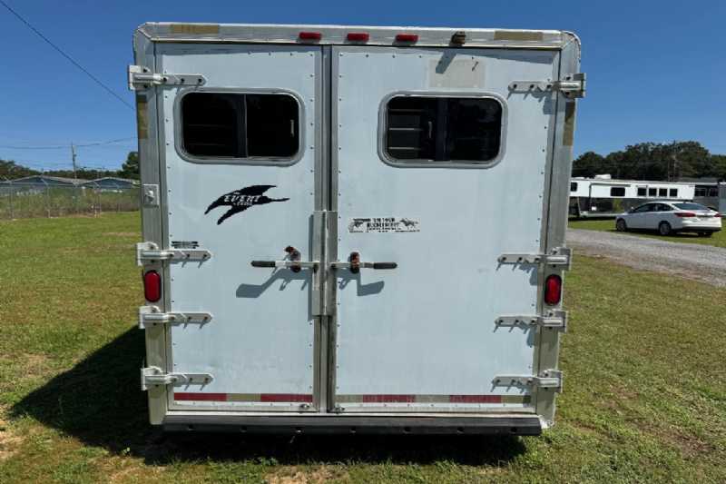 Trailer Photo 5