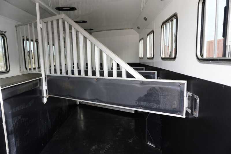 Trailer Photo 25