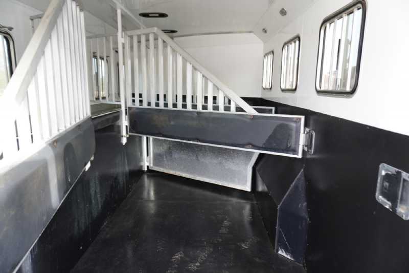 Trailer Photo 26