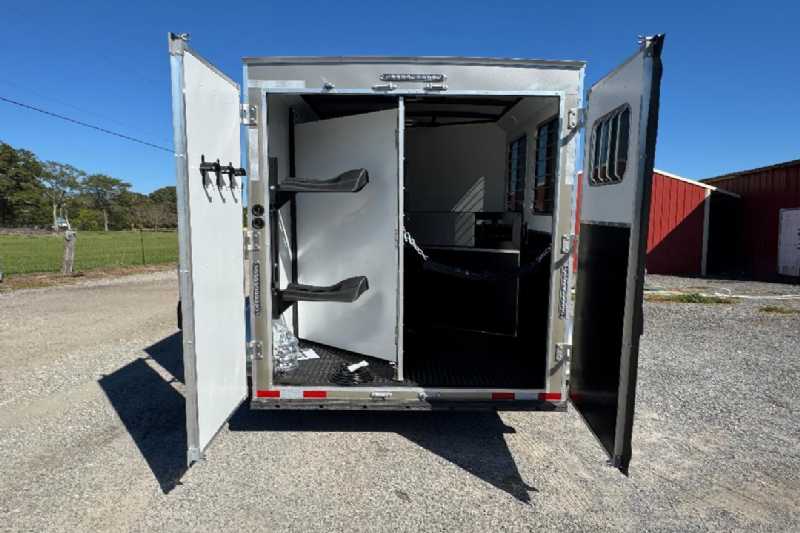 Trailer Photo 17