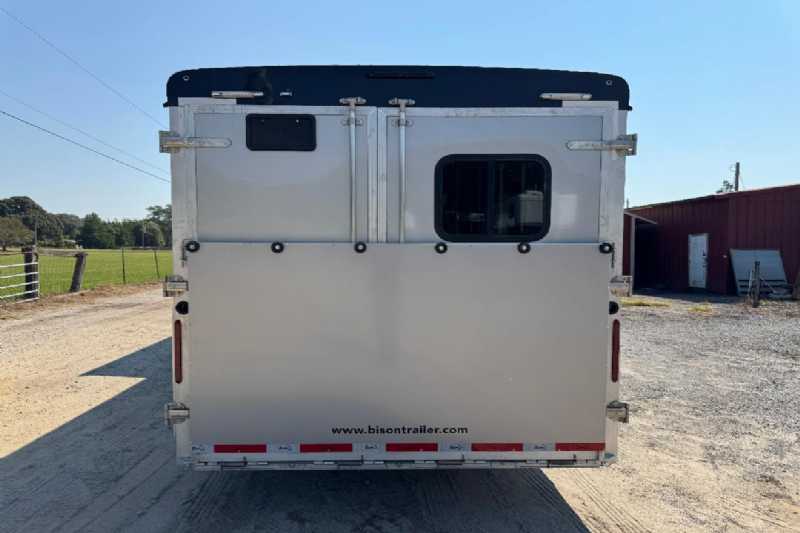 Trailer Photo 7