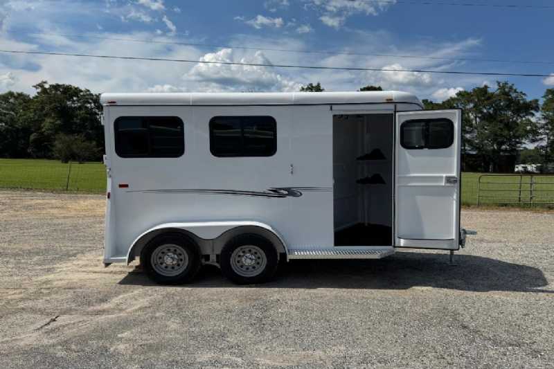 Trailer Photo 2