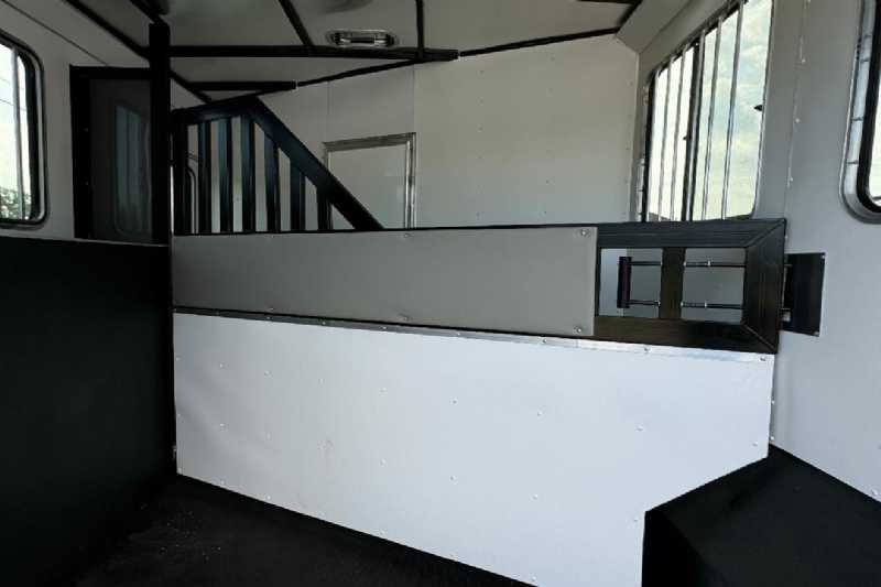 Trailer Photo 25