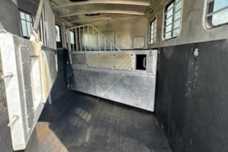 Trailer Photo 21