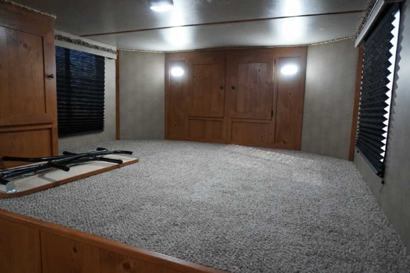 Trailer Photo 7