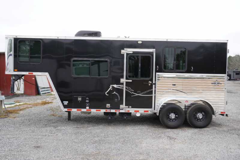 Trailer Photo 4