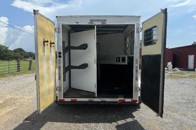 Trailer Photo 17