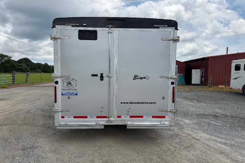 Trailer Photo 7