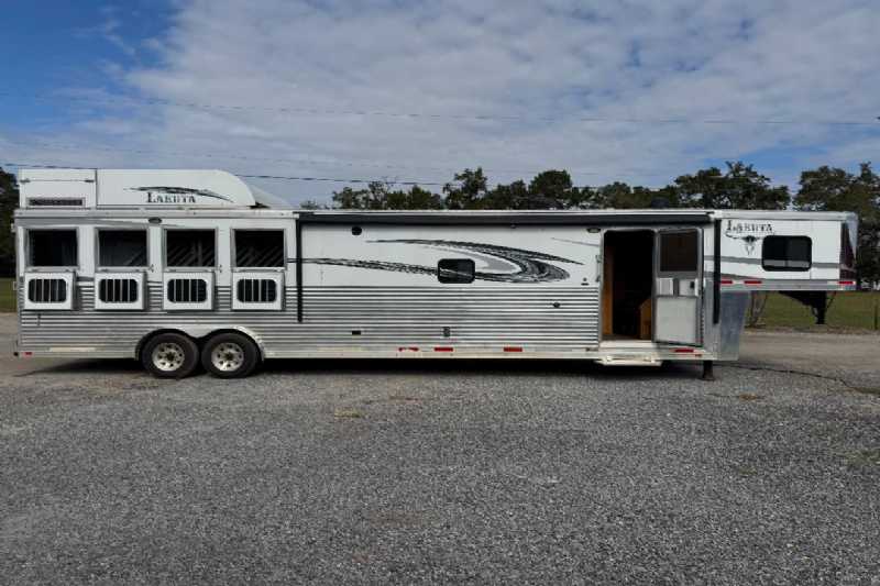 Trailer Photo 2