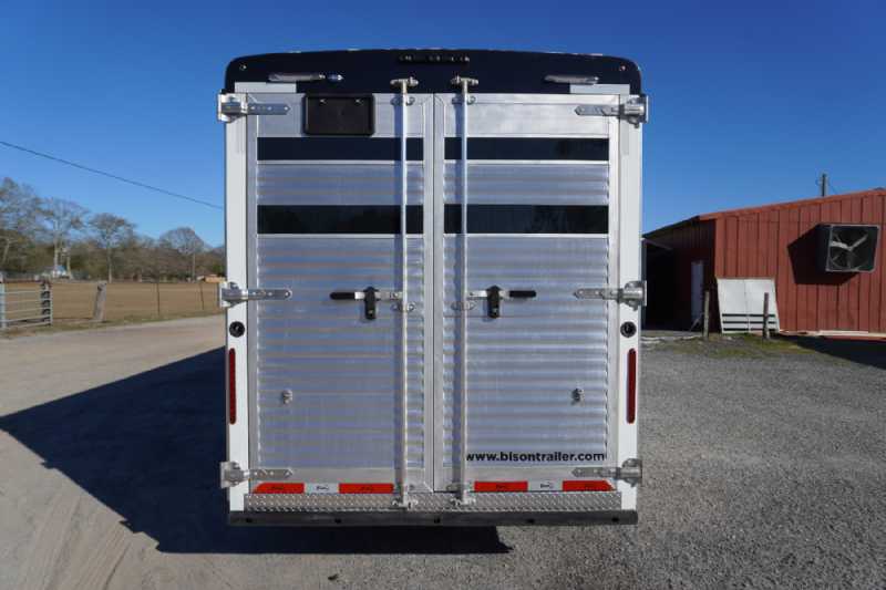 Trailer Photo 7