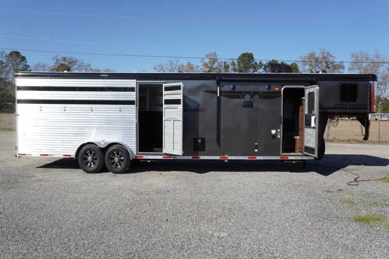 Trailer Photo 2