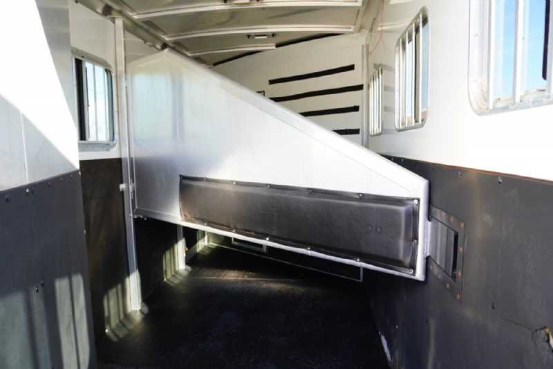 Trailer Photo 20