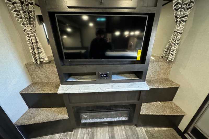 Trailer Photo 13