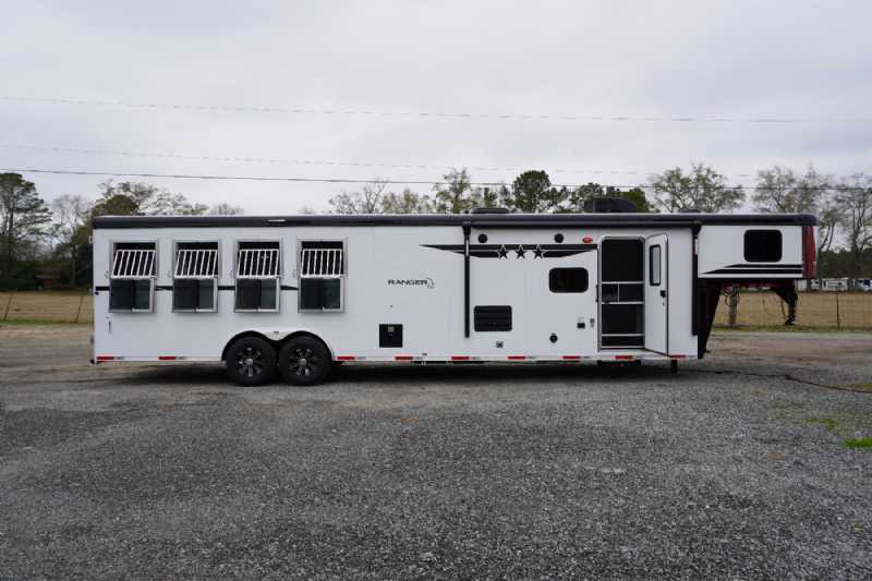 Trailer Photo 2