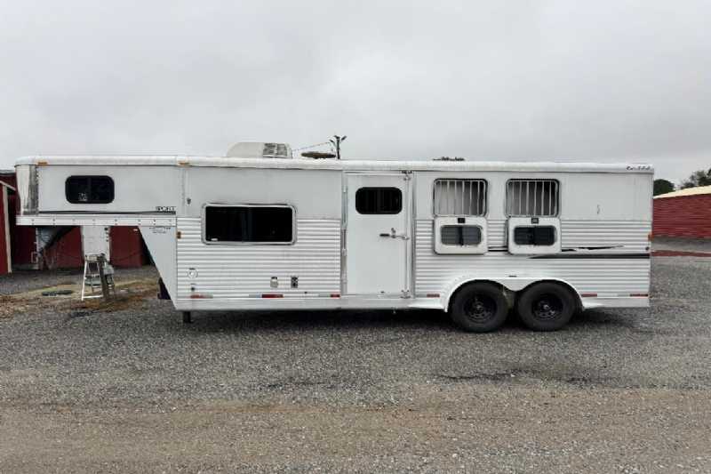 Trailer Photo 4