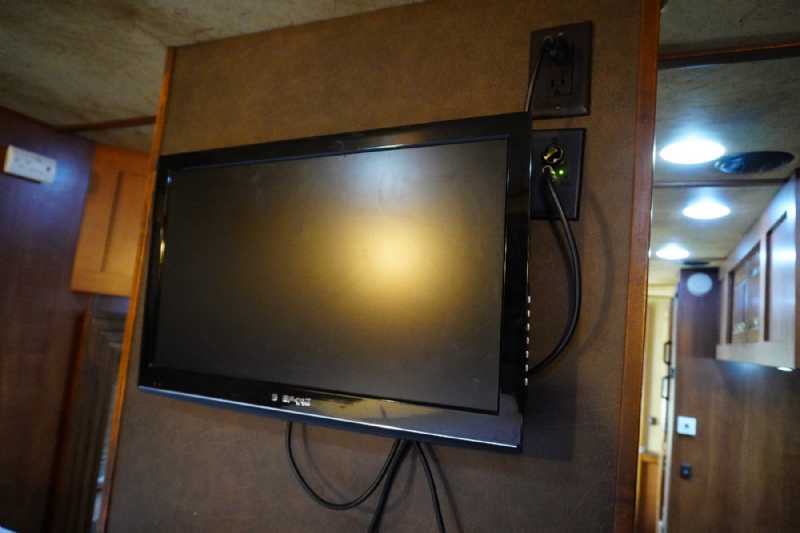 Trailer Photo 10