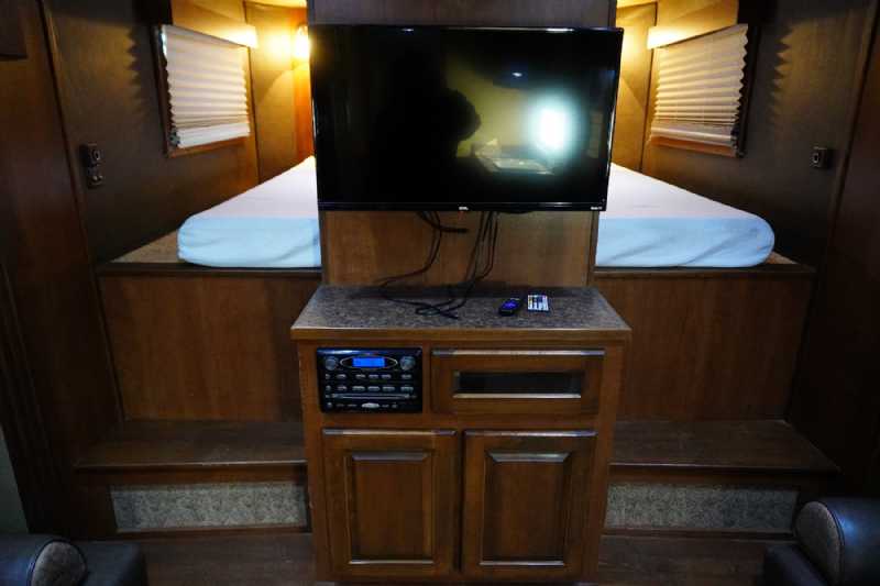 Trailer Photo 11