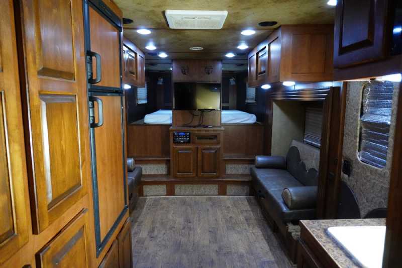 Trailer Photo 8