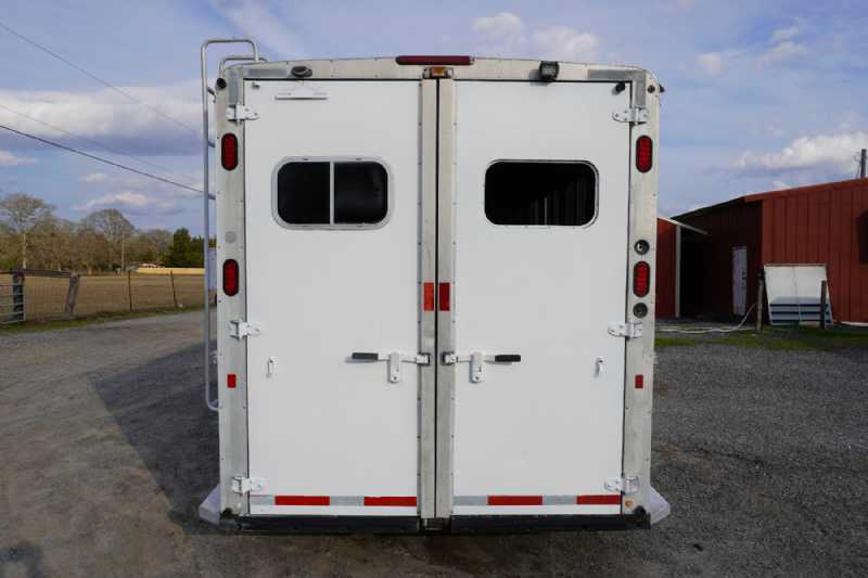 Trailer Photo 7