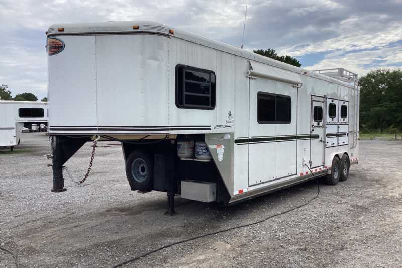 Trailer Photo 4