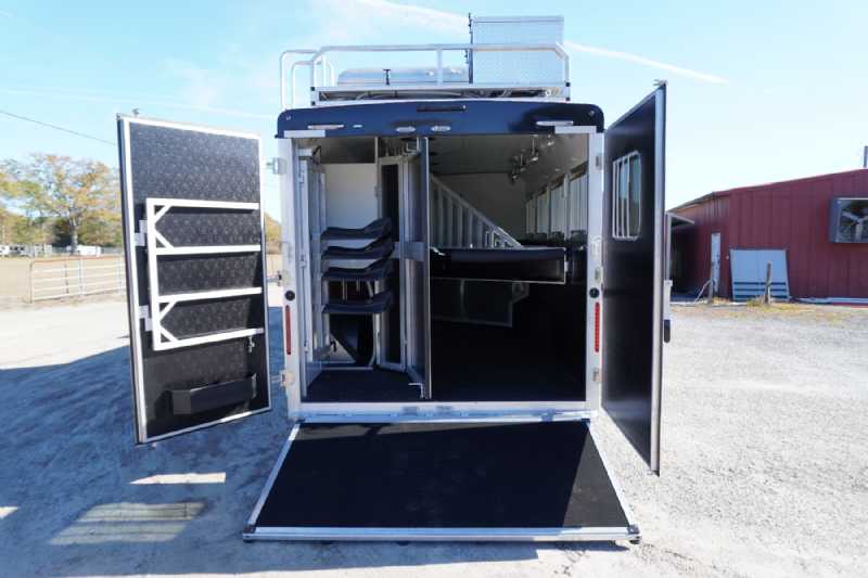 Trailer Photo 28