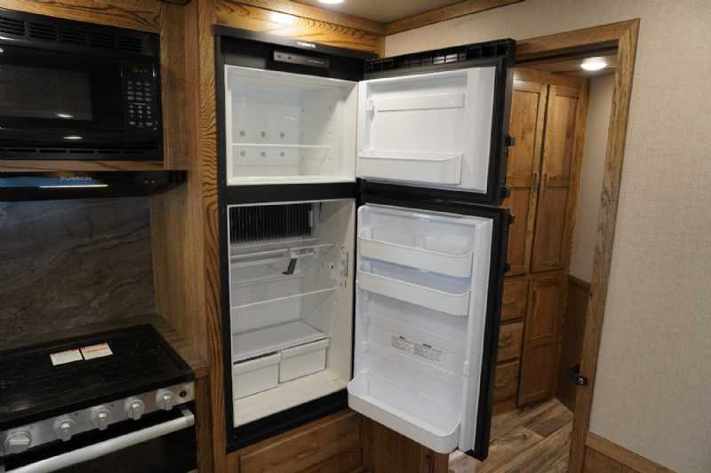 Trailer Photo 19