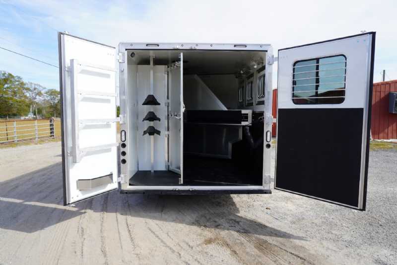 Trailer Photo 25