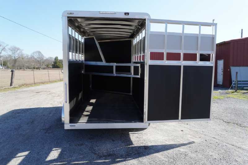 Trailer Photo 7