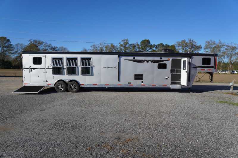 Trailer Photo 2