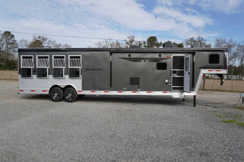 Trailer Photo 2