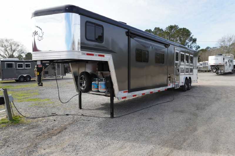 Trailer Photo 5