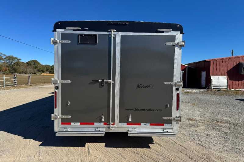 Trailer Photo 7