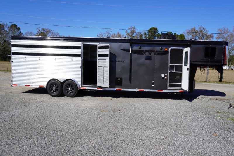 Trailer Photo 2