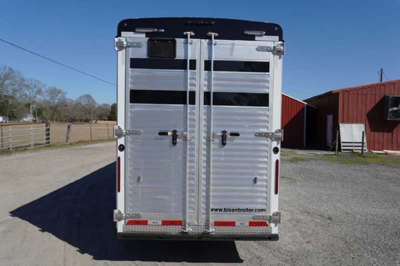 Trailer Photo 8