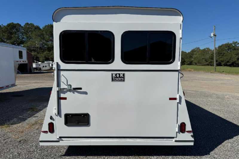 Trailer Photo 7