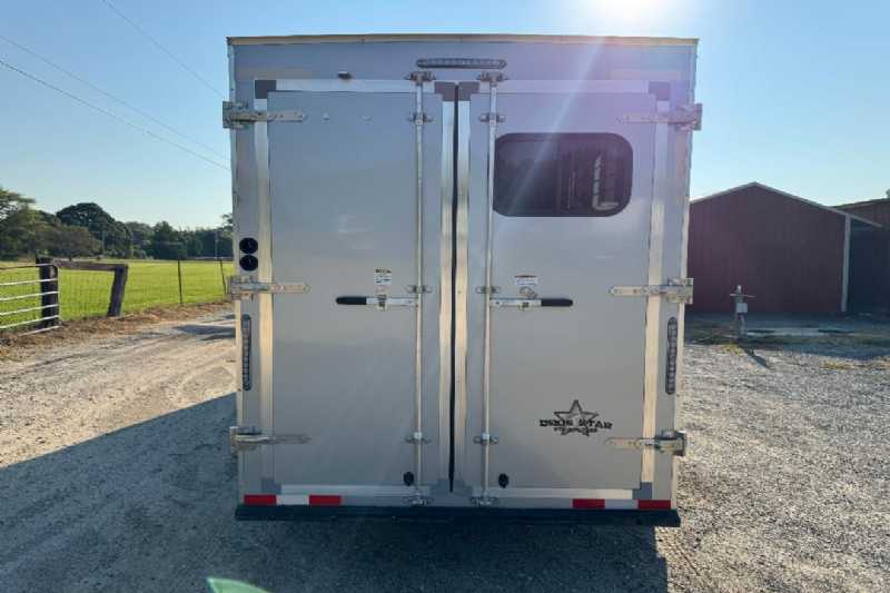 Trailer Photo 6