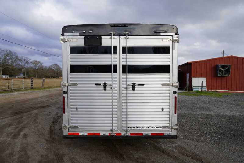 Trailer Photo 8