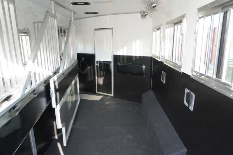Trailer Photo 30