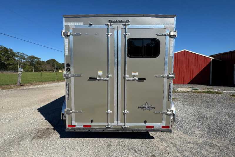 Trailer Photo 7
