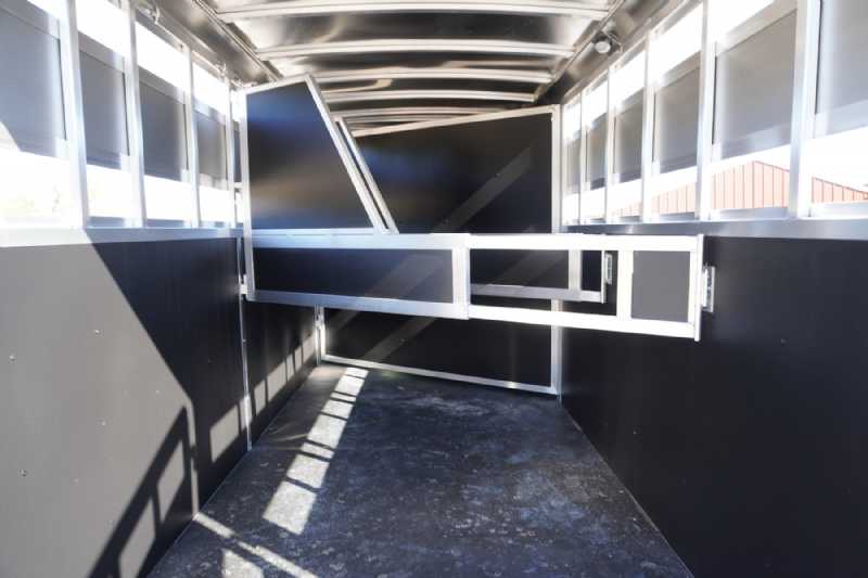 Trailer Photo 8