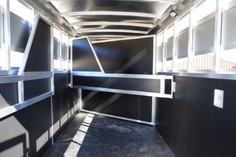Trailer Photo 9