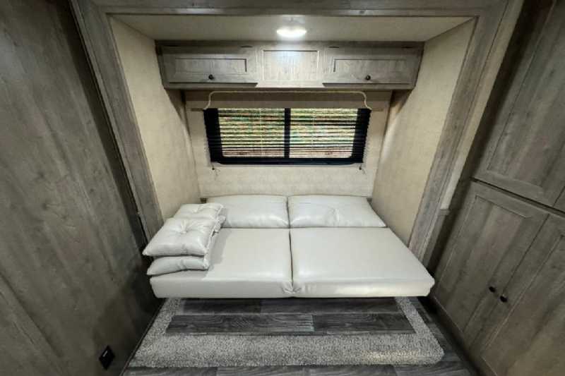 Trailer Photo 12